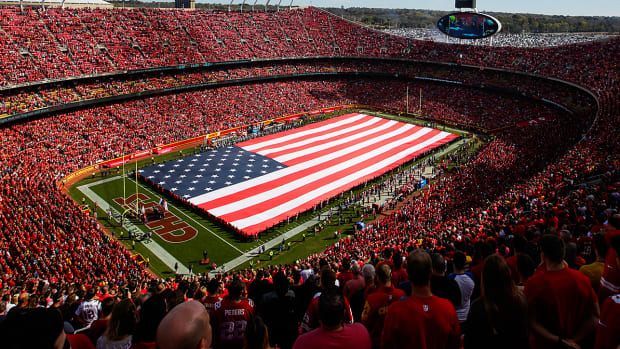 divided-nation-2016-election-nfl-games-ratings.jpg